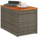 vidaXL 2 db szürke polyrattan és tömör fa kerti kisasztal 55x34x37 cm