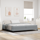 vidaXL Boxrugós ágy matracmal Világosszürke 200 x 200 cm szövet