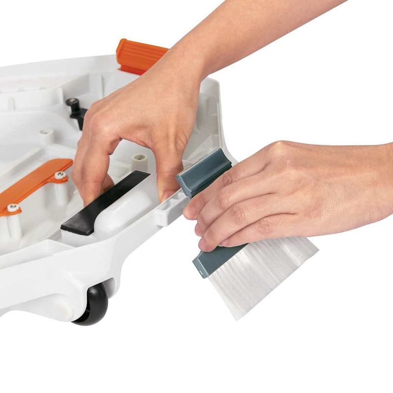 Bestway Flowclear AquaRover medencetisztító robot