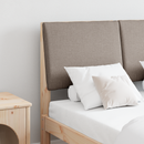 vidaXL Kárpitozott fejtámla Tópszínű 135 cm Tömör fenyőfa