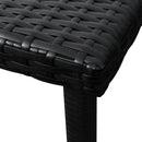 vidaXL 2 db fekete polyrattan napozóágy asztallal