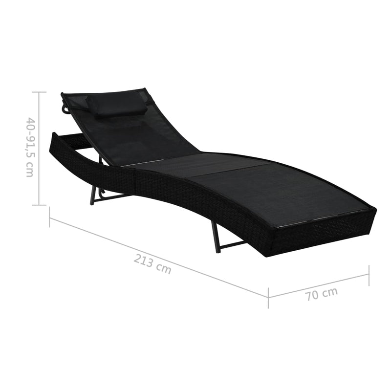vidaXL fekete polyrattan napozóágy párnával