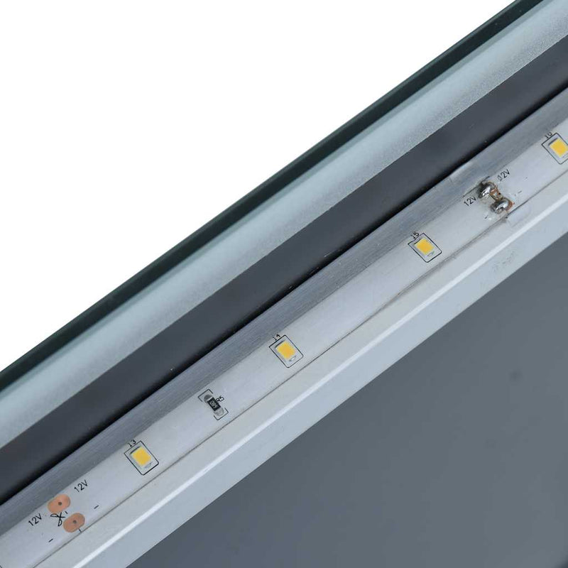 vidaXL LED-es fürdőszobai falitükör 60 x 80 cm