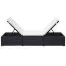 vidaXL 2 db fekete polyrattan napozóágy párnával