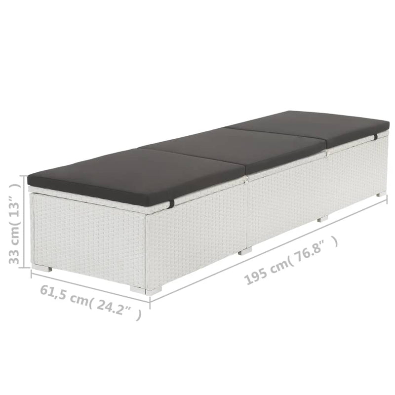 vidaXL fehér polyrattan napozóágy fekete párnával