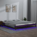 vidaXL mézbarna tömör fa ágykeret LED-ekkel 200 x 200 cm