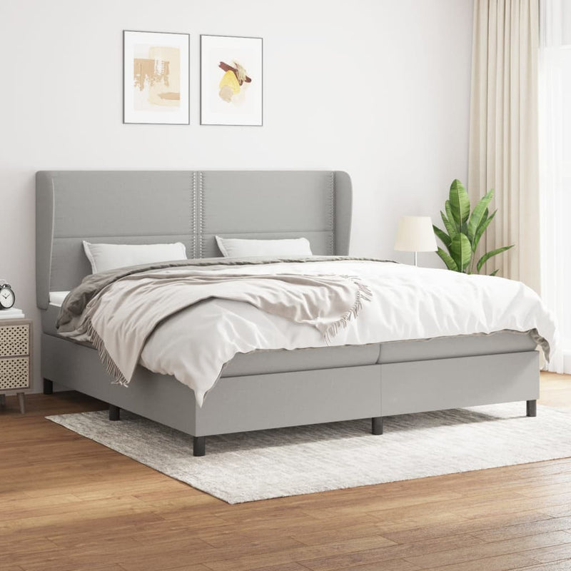 vidaXL világosszürke szövet rugós ágy matraccal 200 x 200 cm