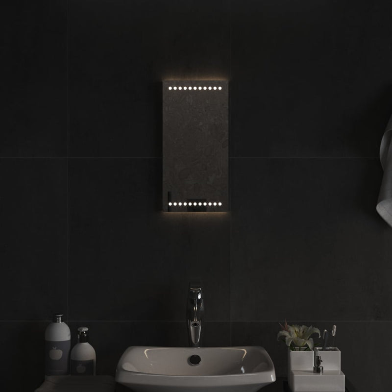 vidaXL LED-es fürdőszobatükör 20x40 cm