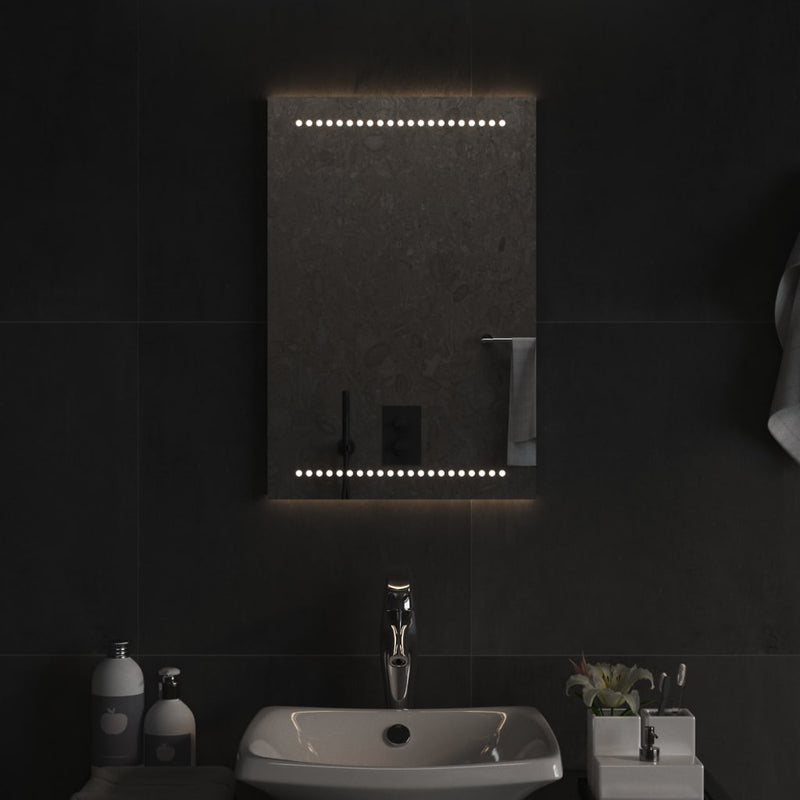 vidaXL LED-es fürdőszobatükör 40x60 cm