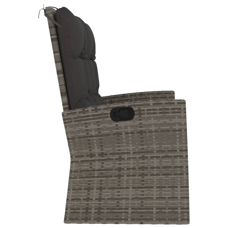 vidaXL szürke polyrattan dönthető kerti pad párnákkal 118 cm
