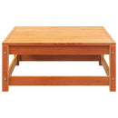 vidaXL viaszbarna tömör fenyő karfa nélküli kerti kanapé lábzsámollyal