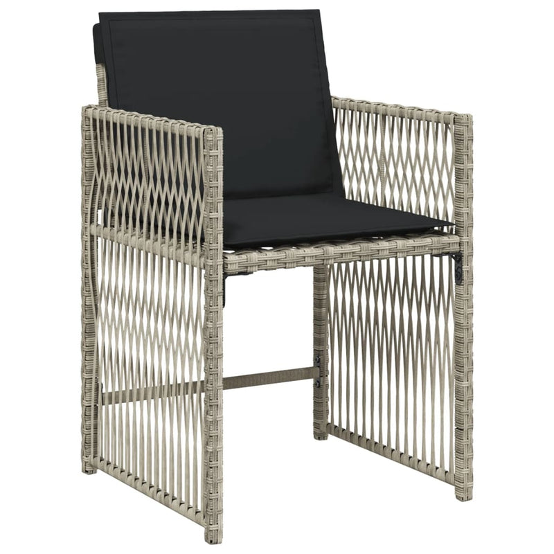 vidaXL 4 db világosszürke polyrattan kerti szék párnával