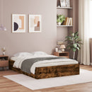 vidaXL füstös tölgy színű szerelt fa ágykeret fiókokkal 135 x 190 cm