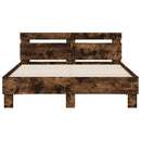 vidaXL füstös tölgy színű szerelt fa ágykeret fejtámlával 135x190 cm