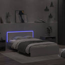 vidaXL fehér ágykeret fejtámlával és LED-del 140 x 200 cm