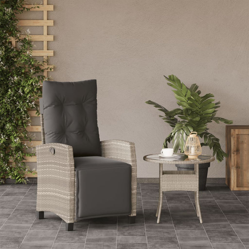 vidaXL világosszürke polyrattan dönthető kerti szék lábtartóval