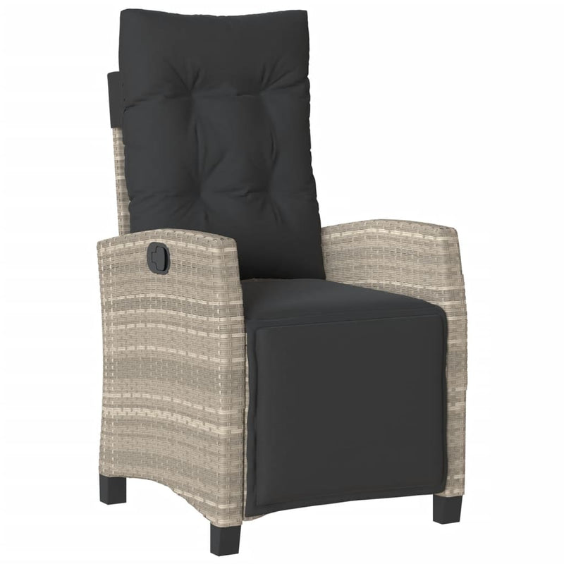 vidaXL 2 db világosszürke polyrattan dönthető kerti szék lábtartóval