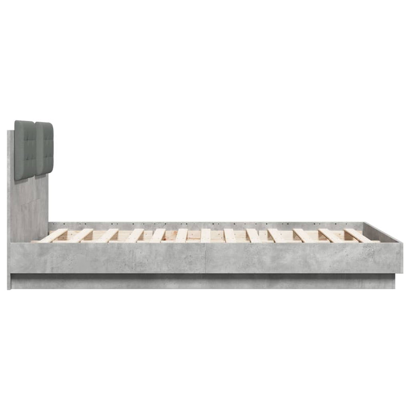 vidaXL betonszürke szerelt fa ágykeret fejtámlával 135x190 cm