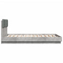 vidaXL betonszürke ágykeret fejtámlával és LED-világítással 150x200 cm