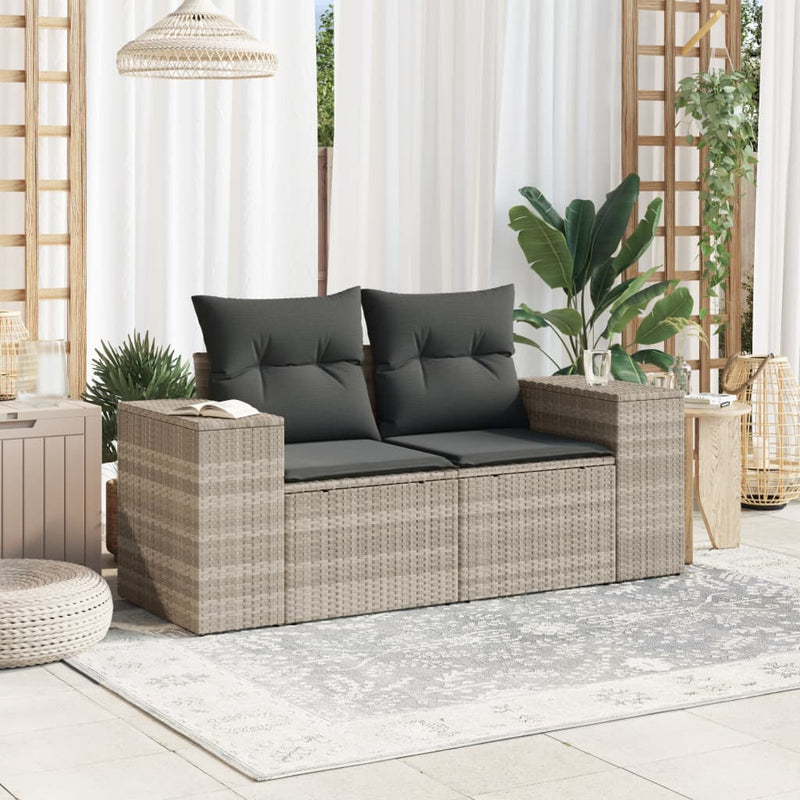 vidaXL 2 személyes világosszürke polyrattan kerti kanapé párnával