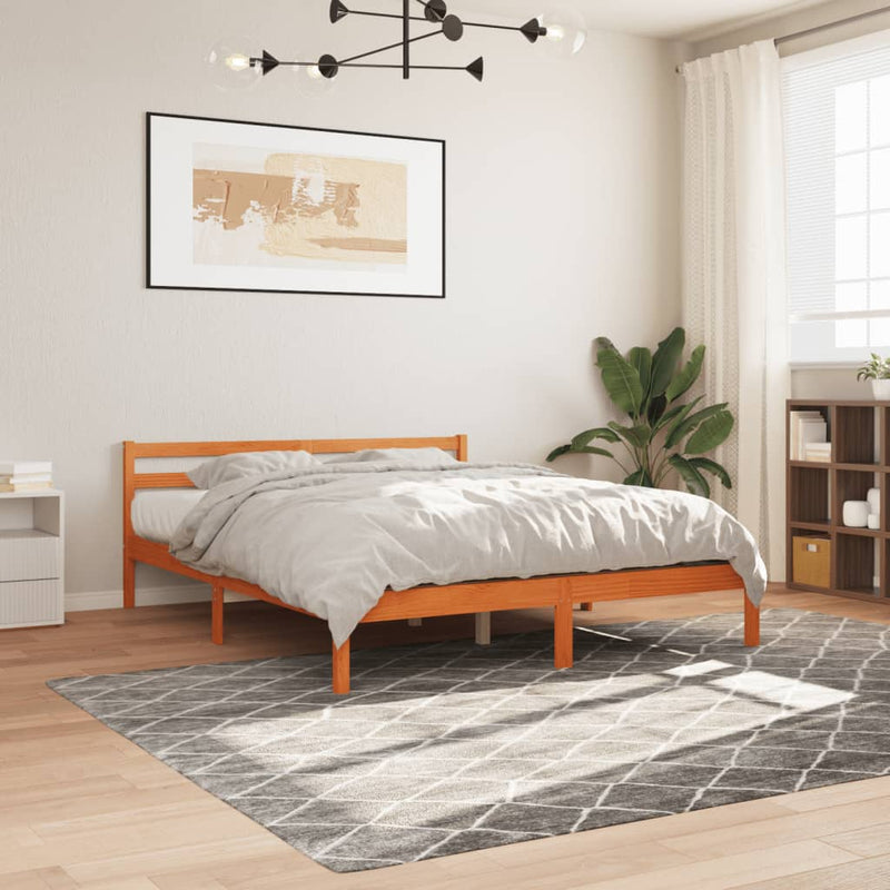 vidaXL viaszbarna tömör fenyőfa ágy matrac nélkül 180 x 200 cm