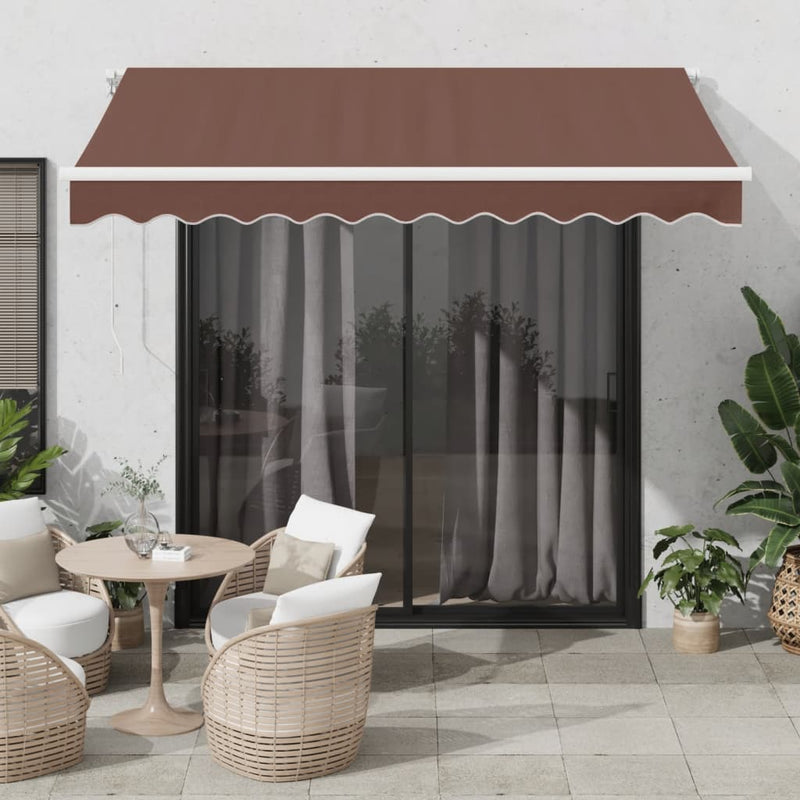 vidaXL barna kézzel kihúzható LED-es napellenző 300 x 250 cm