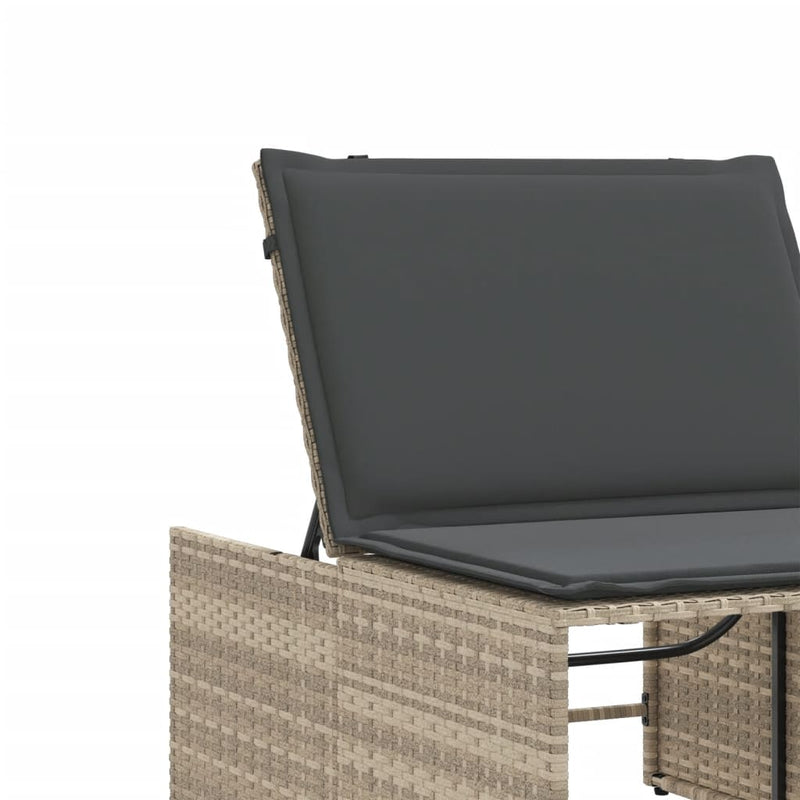 vidaXL 2 db világosszürke polyrattan napozóágy asztallal