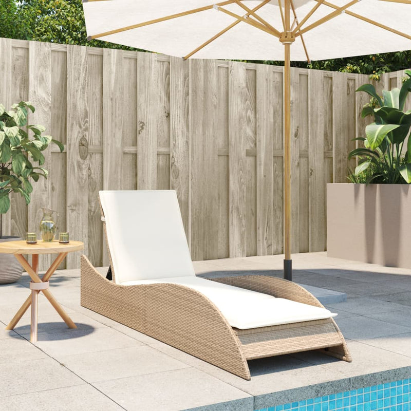 vidaXL bézs polyrattan napozóágy párnával 60x205x73 cm