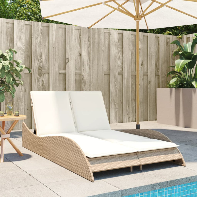 vidaXL bézs polyrattan napozóágy párnákkal 114x205x73 cm