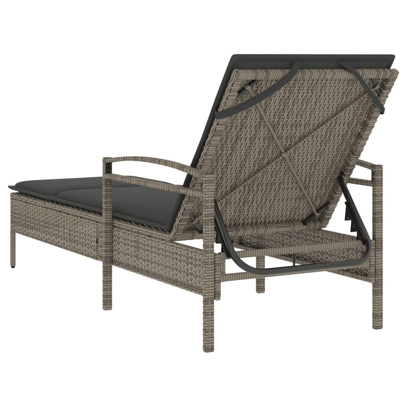 vidaXL szürke polyrattan napozóágy párnával 63x200x81 cm