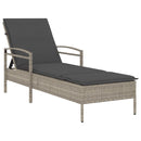 vidaXL világosszürke polyrattan napozóágy párnával 63x200x81 cm