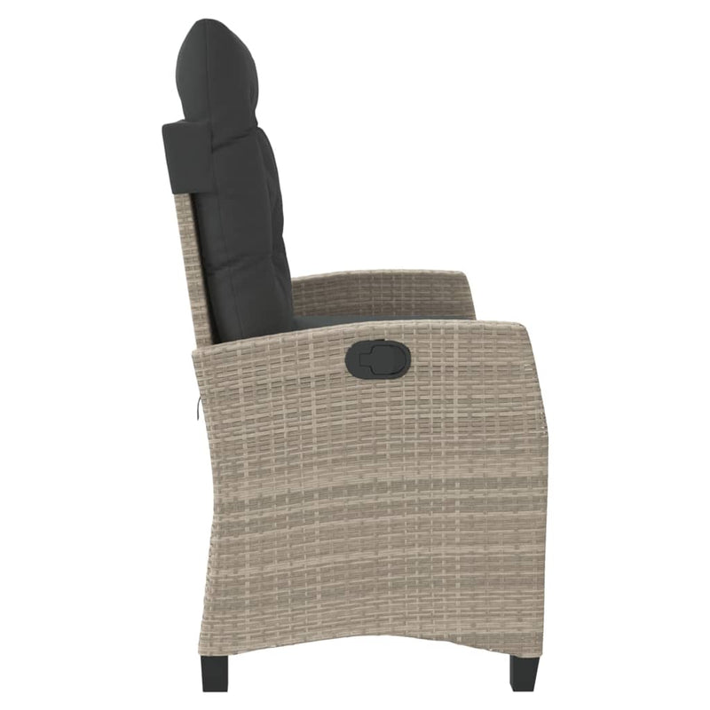 vidaXL világosszürke polyrattan dönthető kerti pad párnával