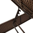 vidaXL barna polyrattan napozóágy párnával