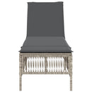 vidaXL világosszürke polyrattan napozóágy párnával