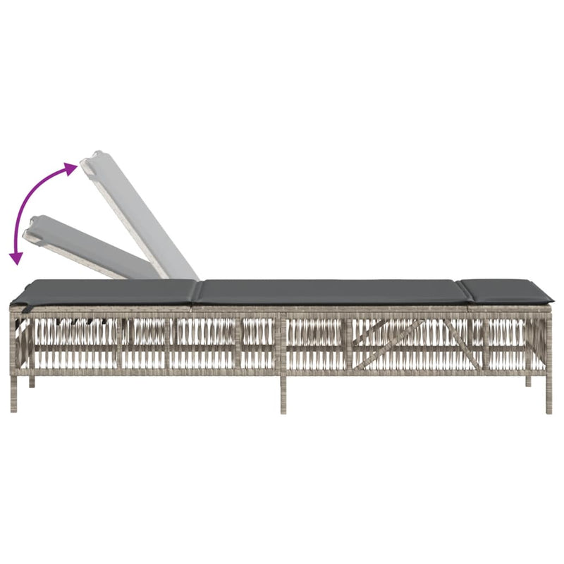 vidaXL világosszürke polyrattan napozóágy párnával