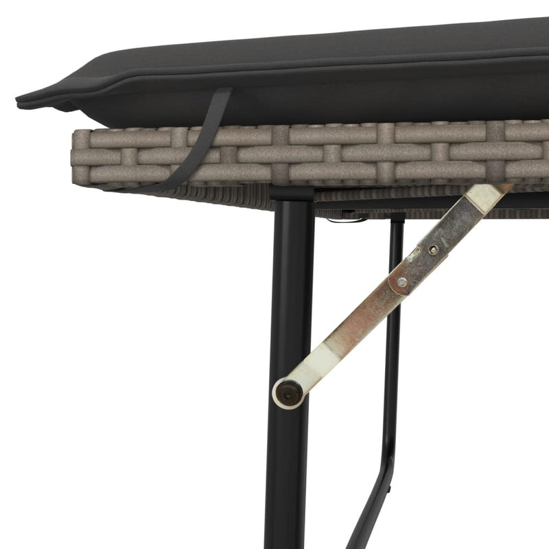 vidaXL szürke polyrattan kerti pad párnával és lábtartóval