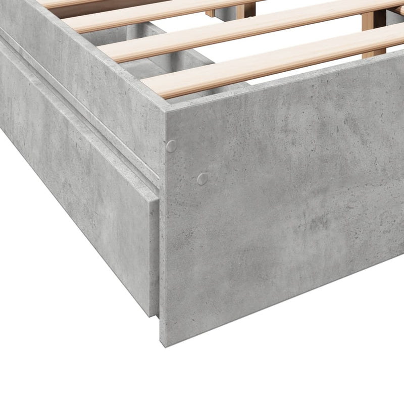vidaXL betonszürke szerelt fa ágykeret fiókokkal 140 x 190 cm