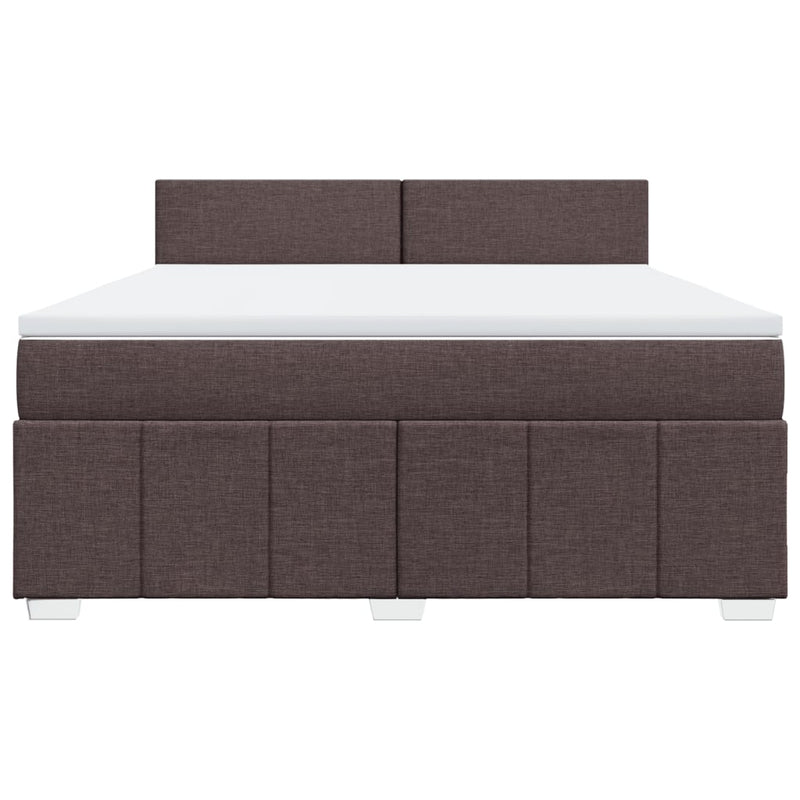 vidaXL sötétbarna szövet rugós ágy matraccal 180 x 200 cm