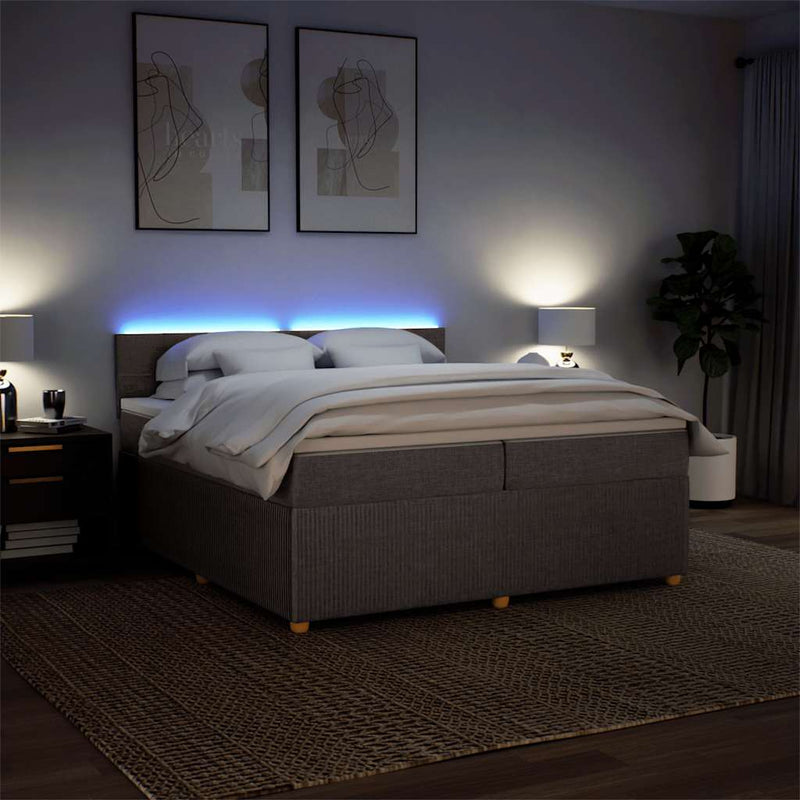 vidaXL tópszínű szövet rugós ágy matraccal 200 x 200 cm
