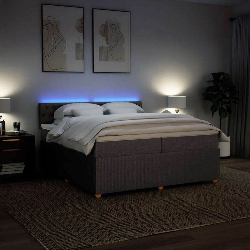 vidaXL tópszínű szövet rugós ágy matraccal 200 x 200 cm
