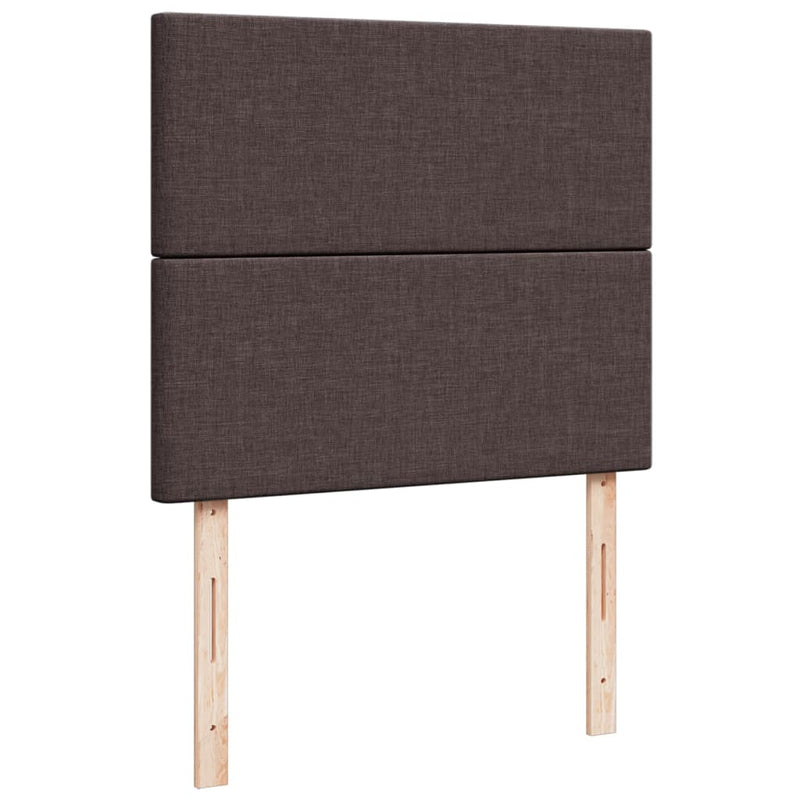 vidaXL sötétbarna szövet rugós ágy matraccal 120 x 200 cm