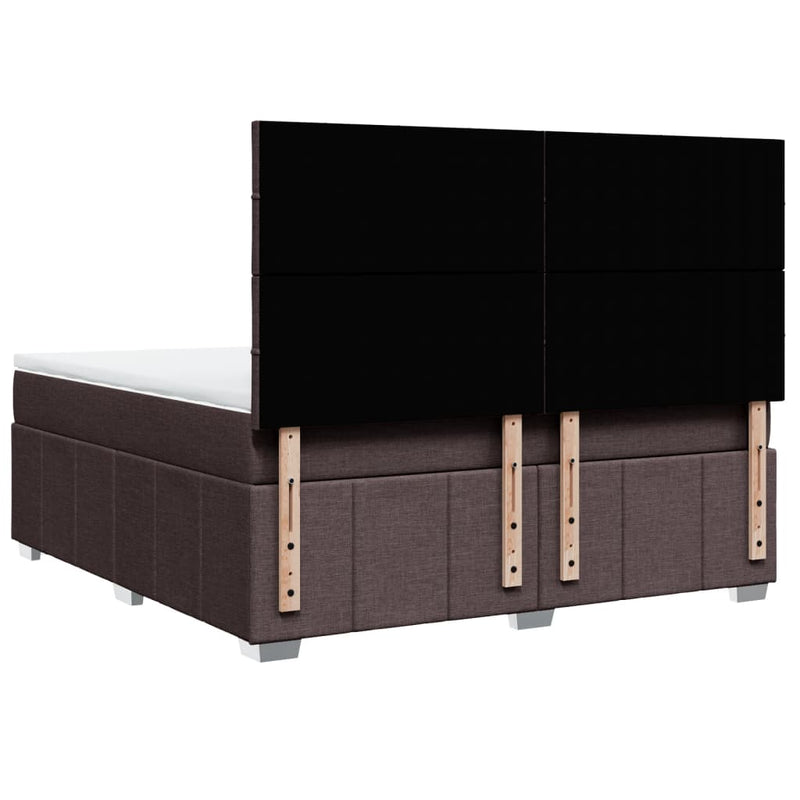 vidaXL sötétbarna szövet rugós ágy matraccal 180 x 200 cm