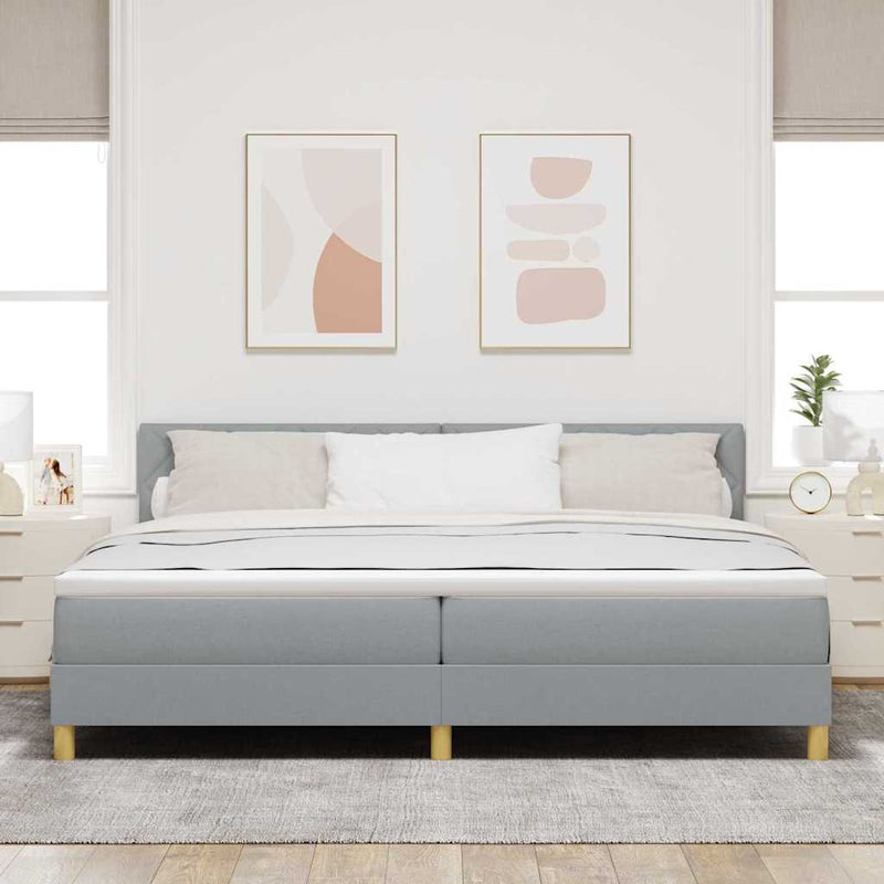 vidaXL Boxspring ágy matraccal Világosszürke 200 x 200 cm szövet