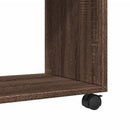 vidaXL barna tölgy színű szerelt fa kisasztal kerekekkel 70x35x60 cm