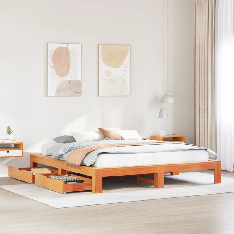 vidaXL viaszbarna tömör fenyőfa ágy matrac nélkül 200 x 200 cm