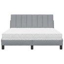 vidaXL ágy matraccal Hanko Világosszürke 140x200 cm szövet