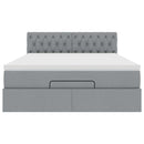 vidaXL Ottomán ágykeret matraccal világosszürke 140x200cm szövet