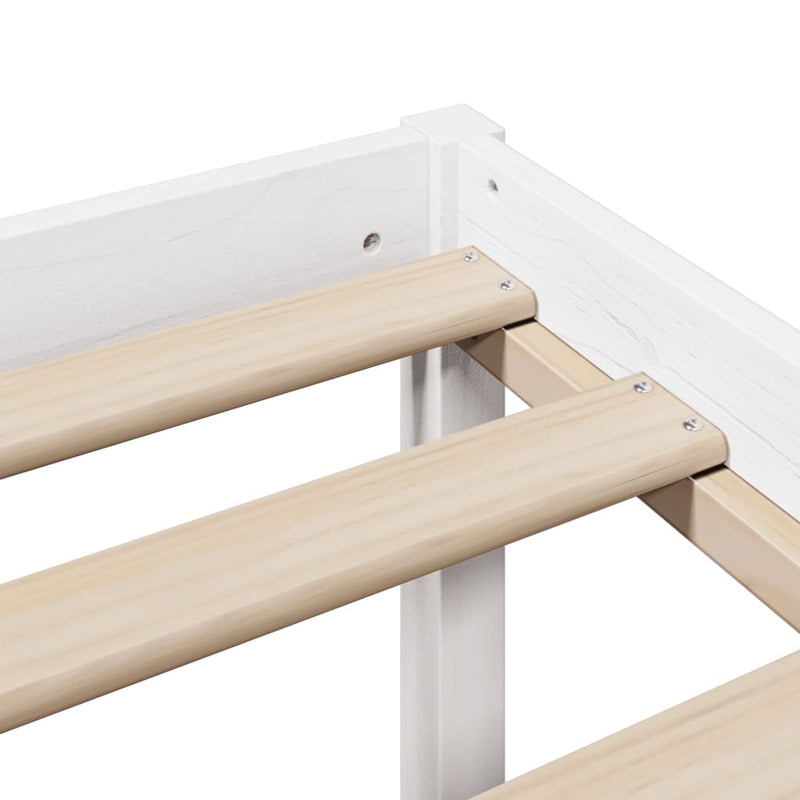 vidaXL fehér tömör fenyőfa könyvespolcos ágy matrac nélkül 135x190 cm