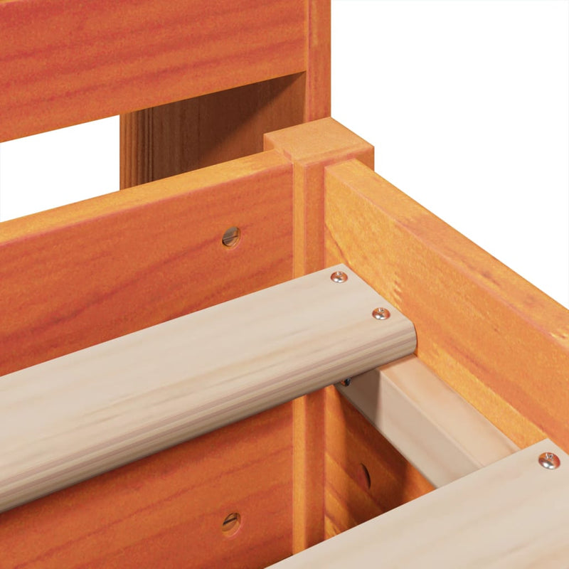 vidaXL viaszbarna tömör fenyőfa ágy matrac nélkül 180 x 200 cm