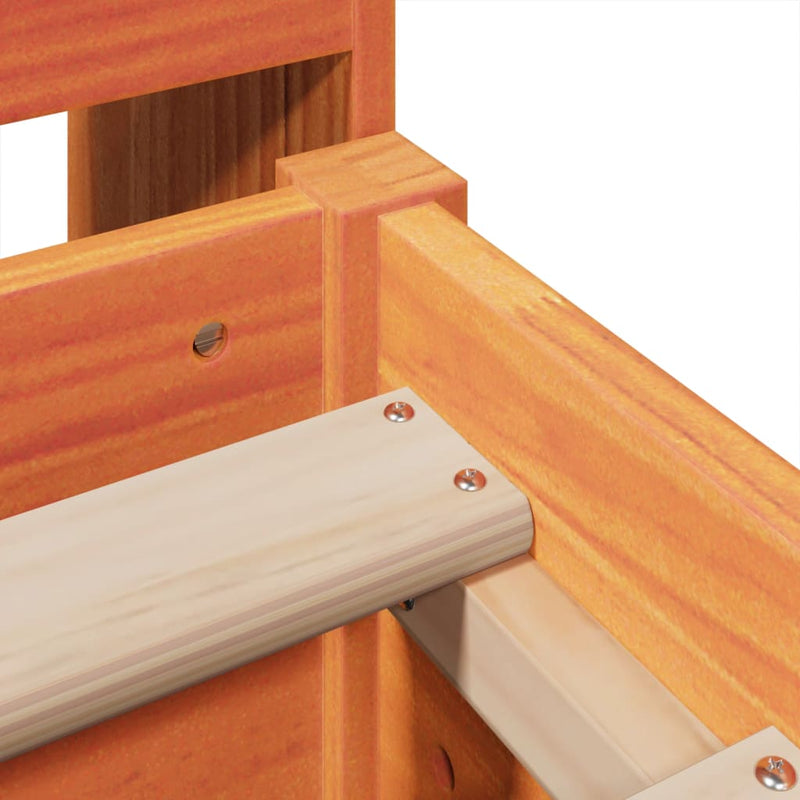 vidaXL viaszbarna tömör fenyőfa ágy matrac nélkül 135 x 190 cm